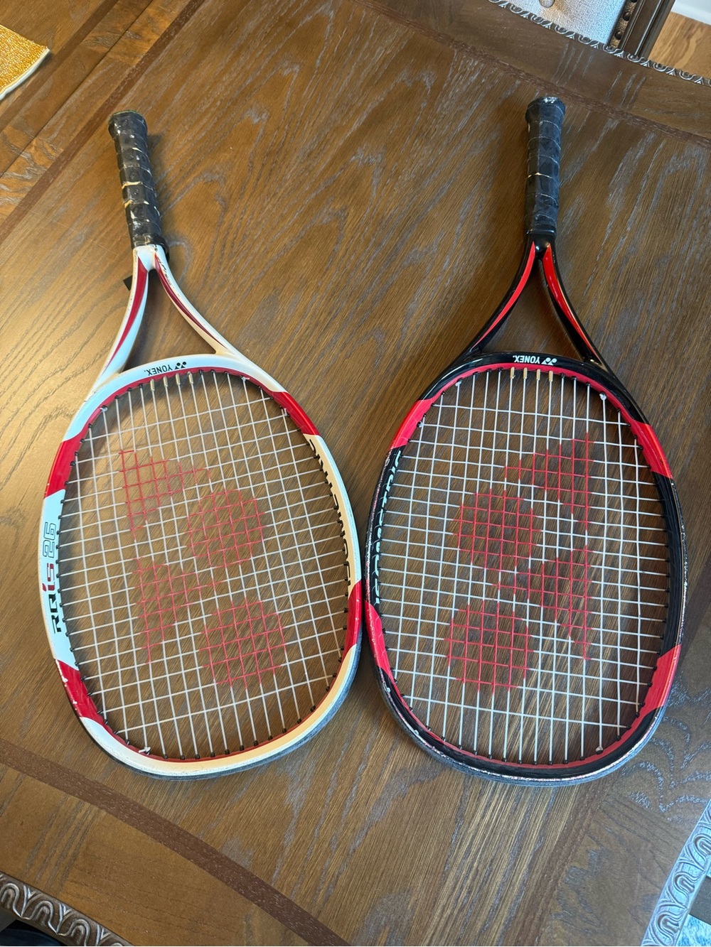 Set of 2 Yonex RQiS 26 Junior Tennis Rackets - White & Black